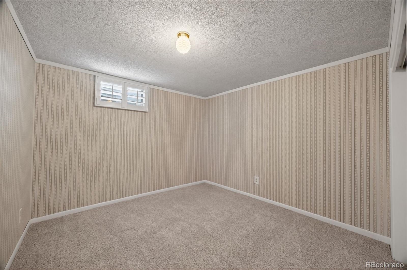 8354 Eaton Way