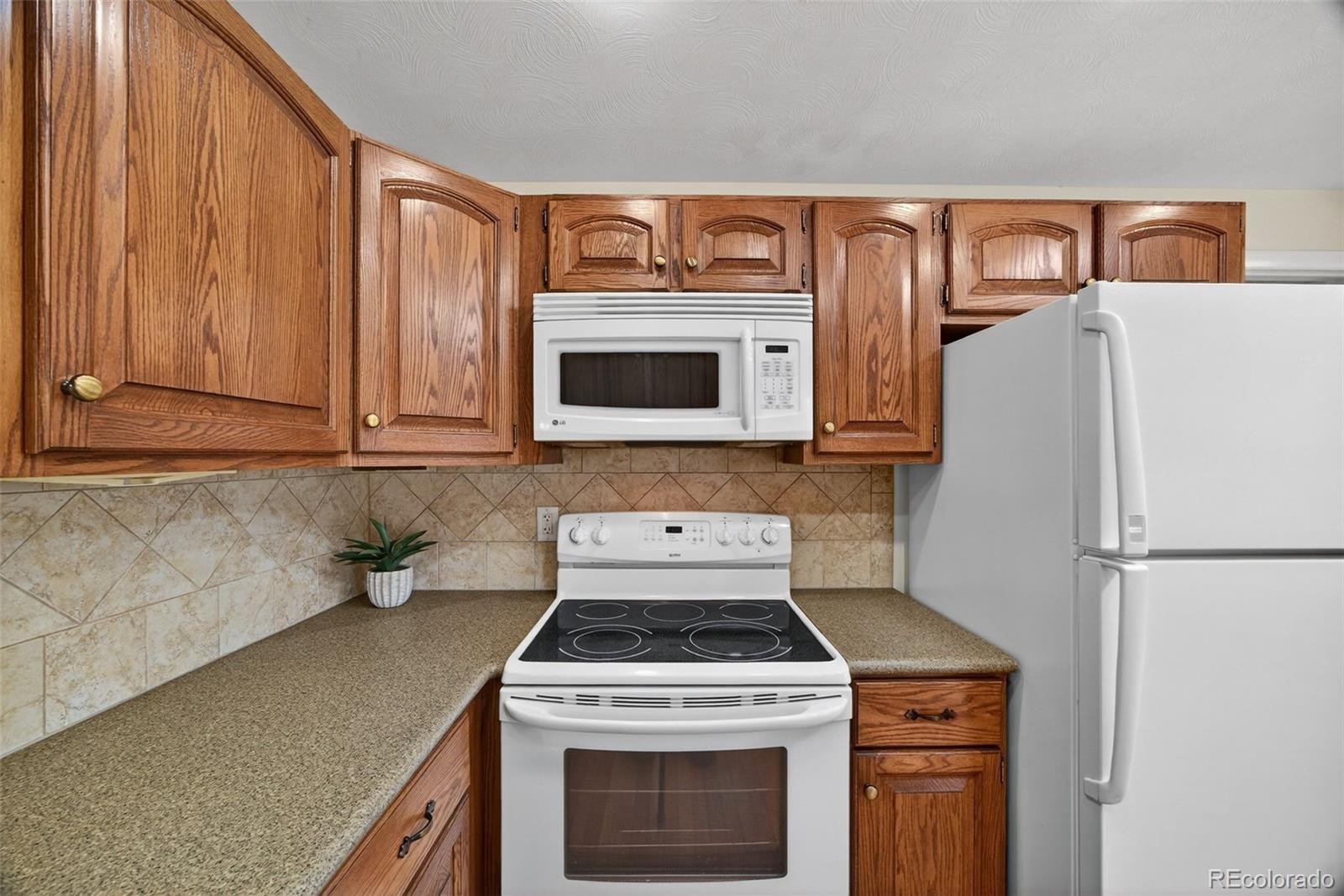 8354 Eaton Way