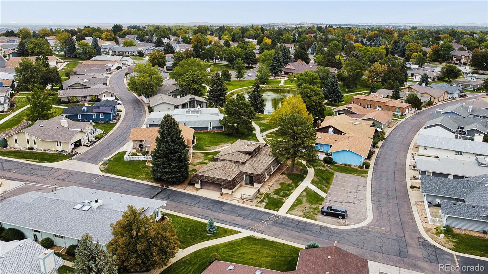32 Douglas Drive S