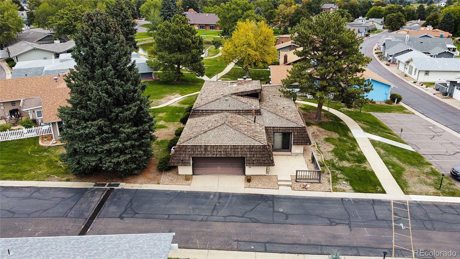 32 Douglas Drive S