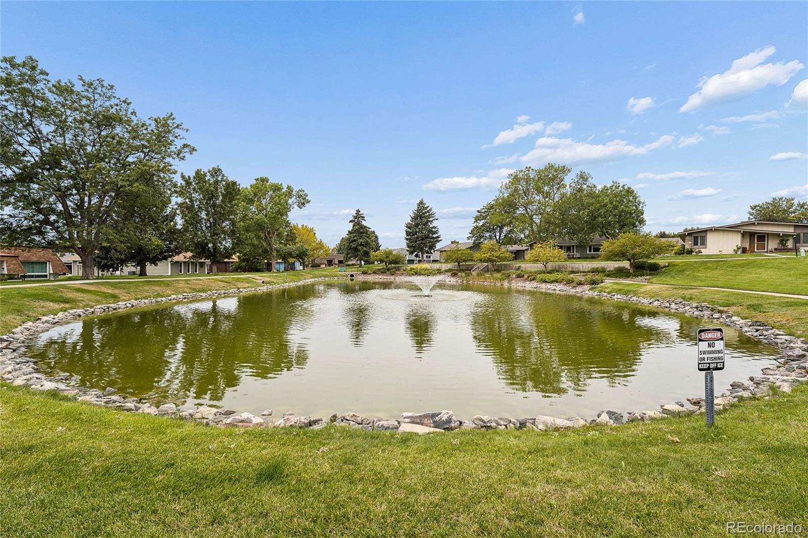 32 Douglas Drive S