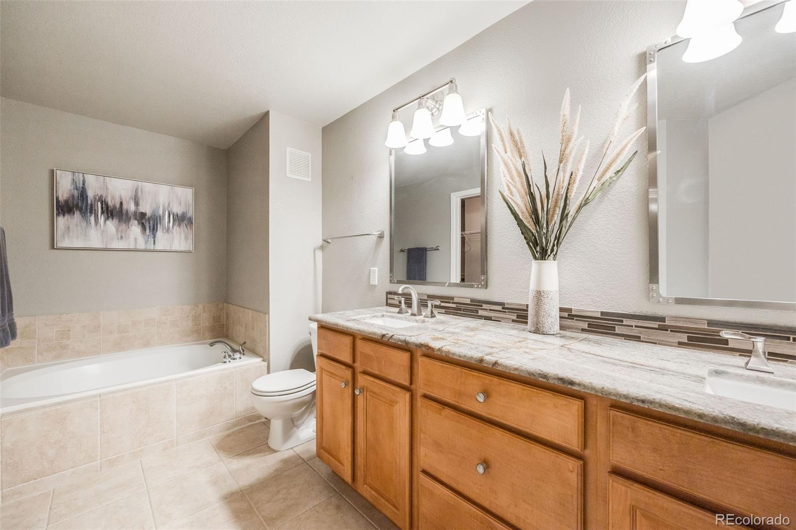 14190 Sun Blaze Loop Unit: E