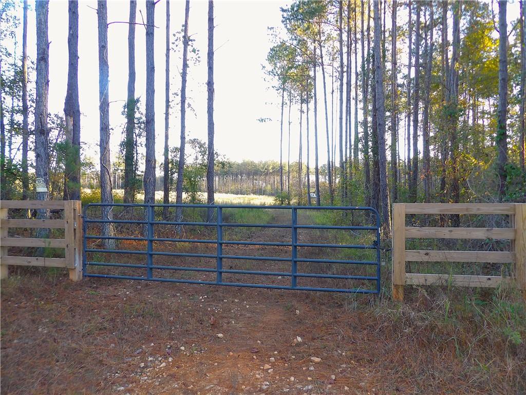 6432 Lee Rd 158
