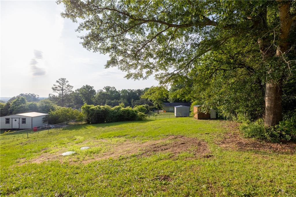 427 Lee Road 219