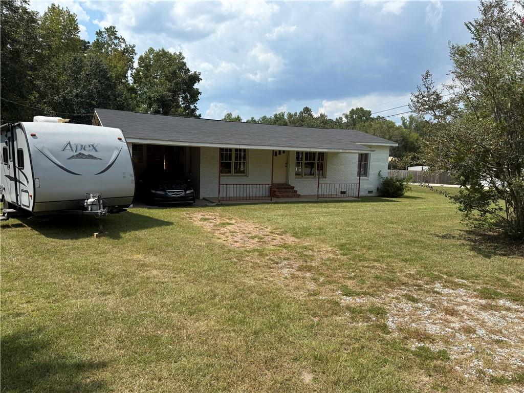 135 Lakeview Drive