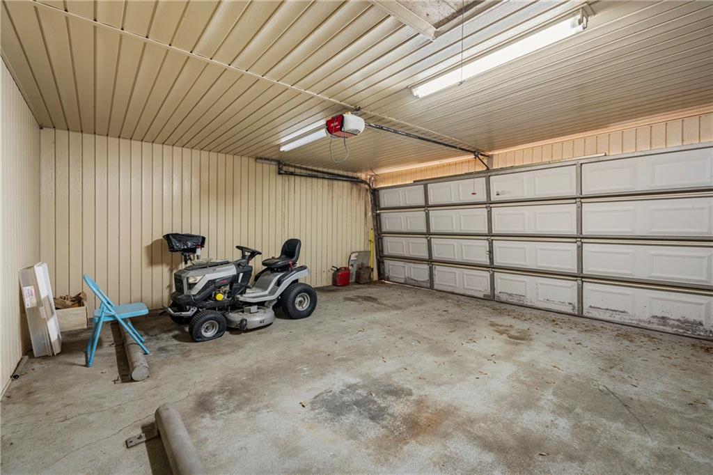 1810 Highway 165