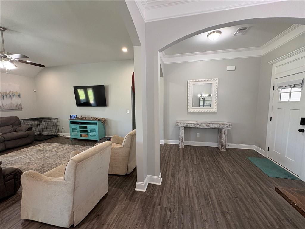 302 Pittman White Road