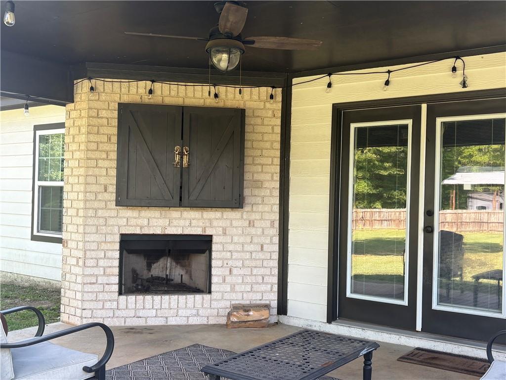 302 Pittman White Road