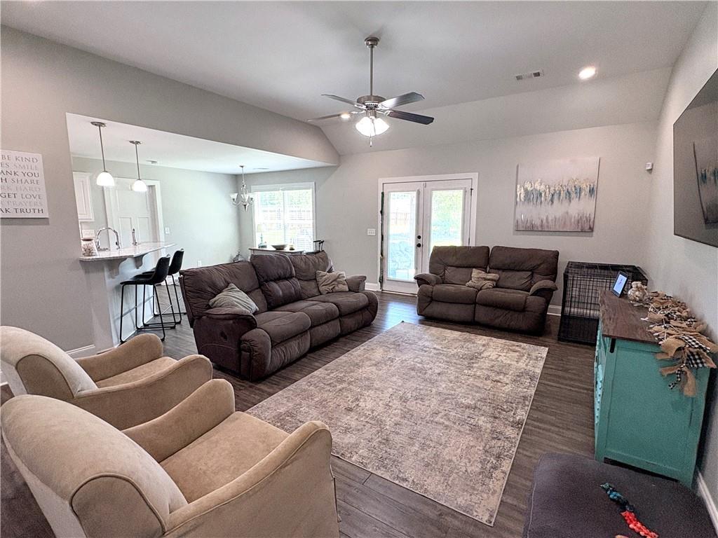 302 Pittman White Road
