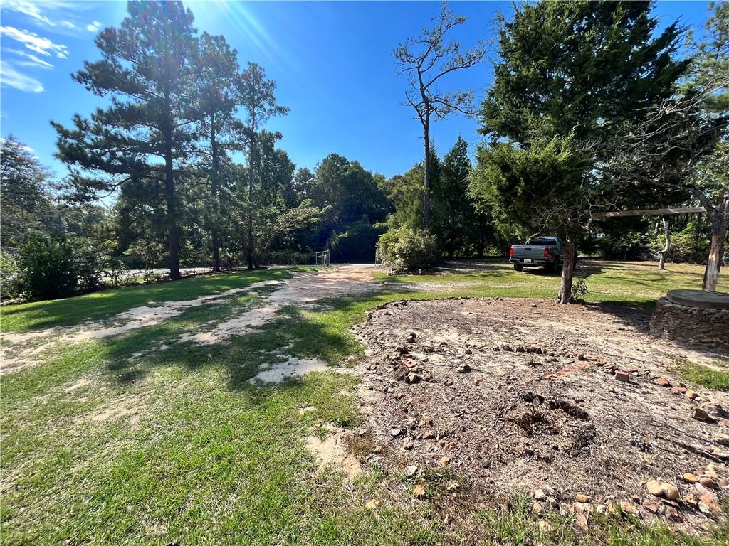 33 Ladonia Drive