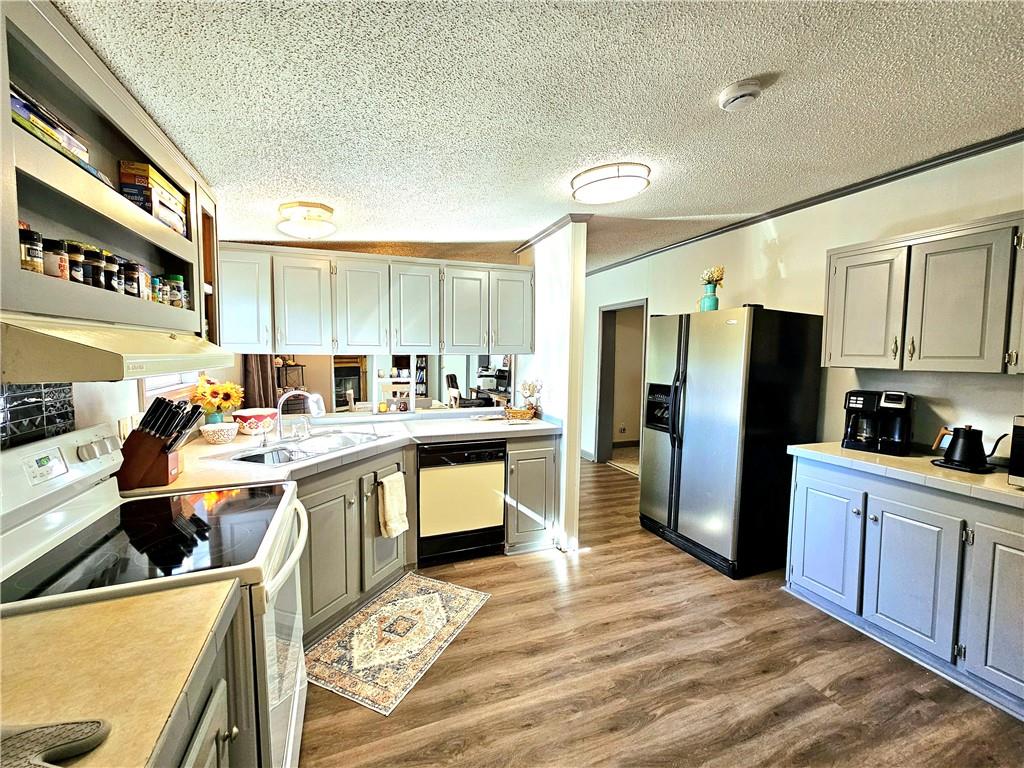 126 Lee Road 236