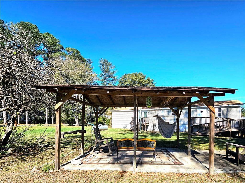 126 Lee Road 236