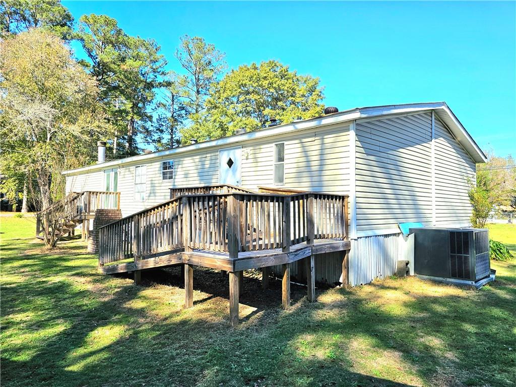 126 Lee Road 236