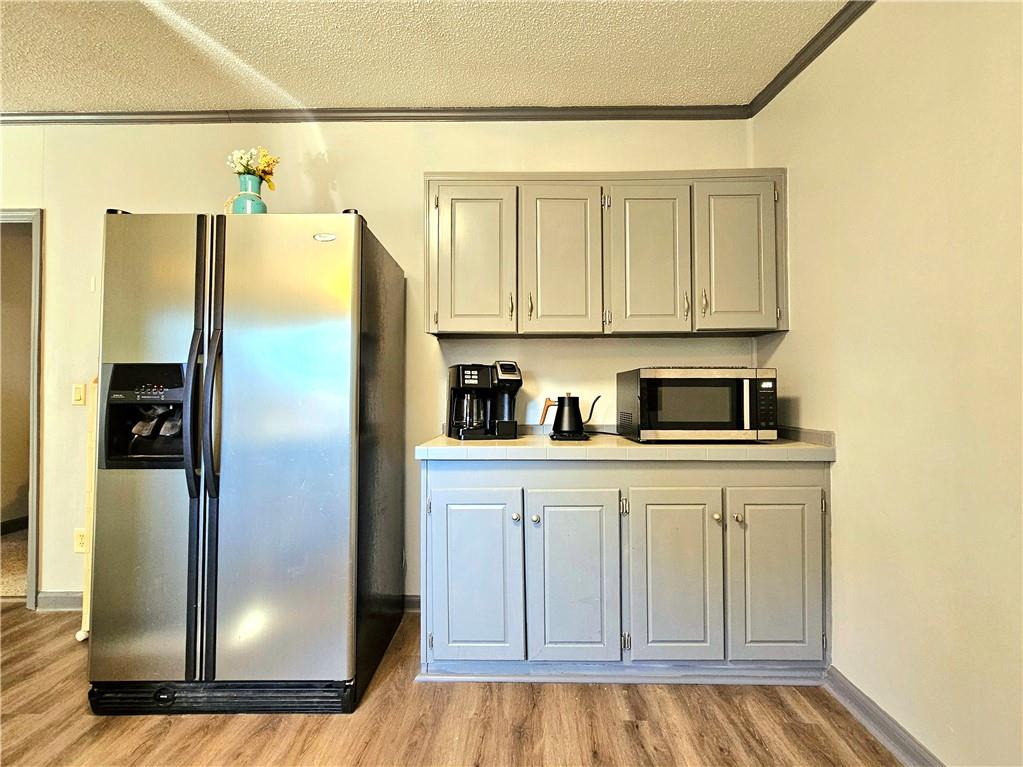 126 Lee Road 236