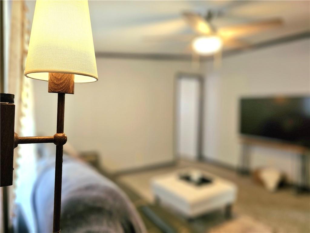 126 Lee Road 236