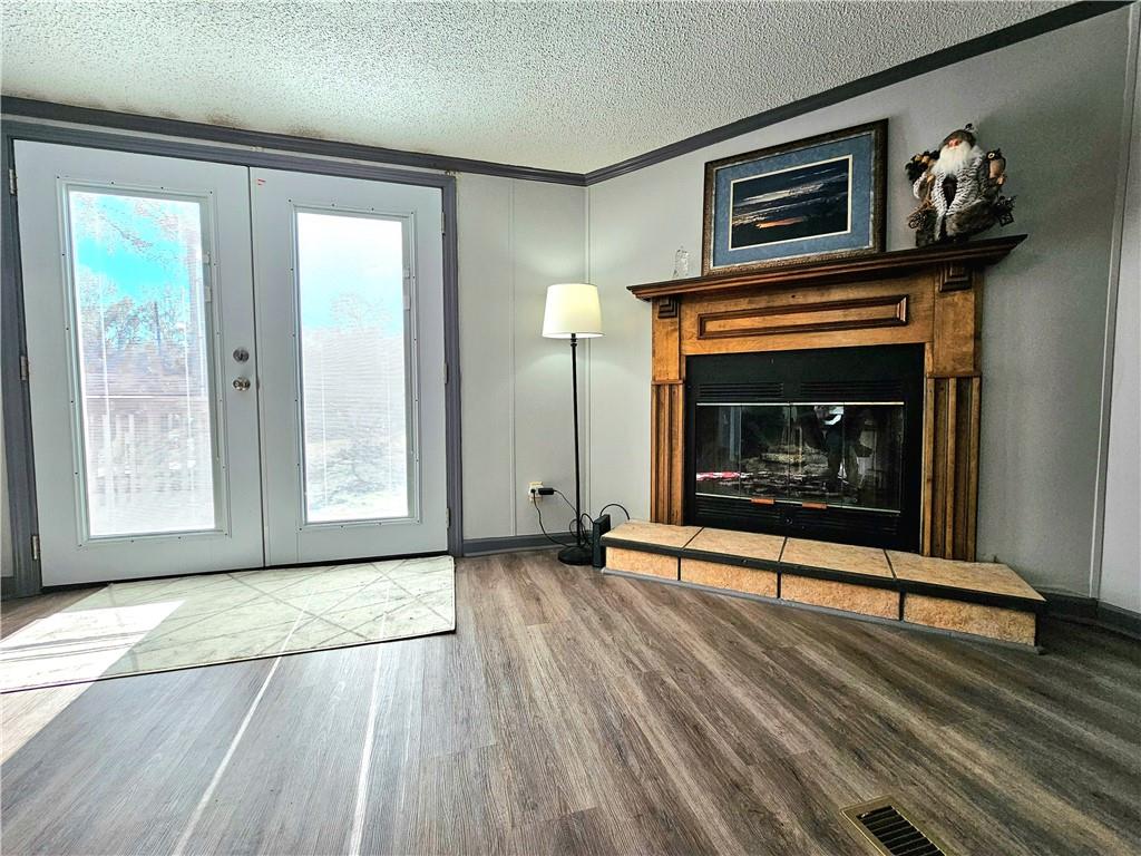 126 Lee Road 236
