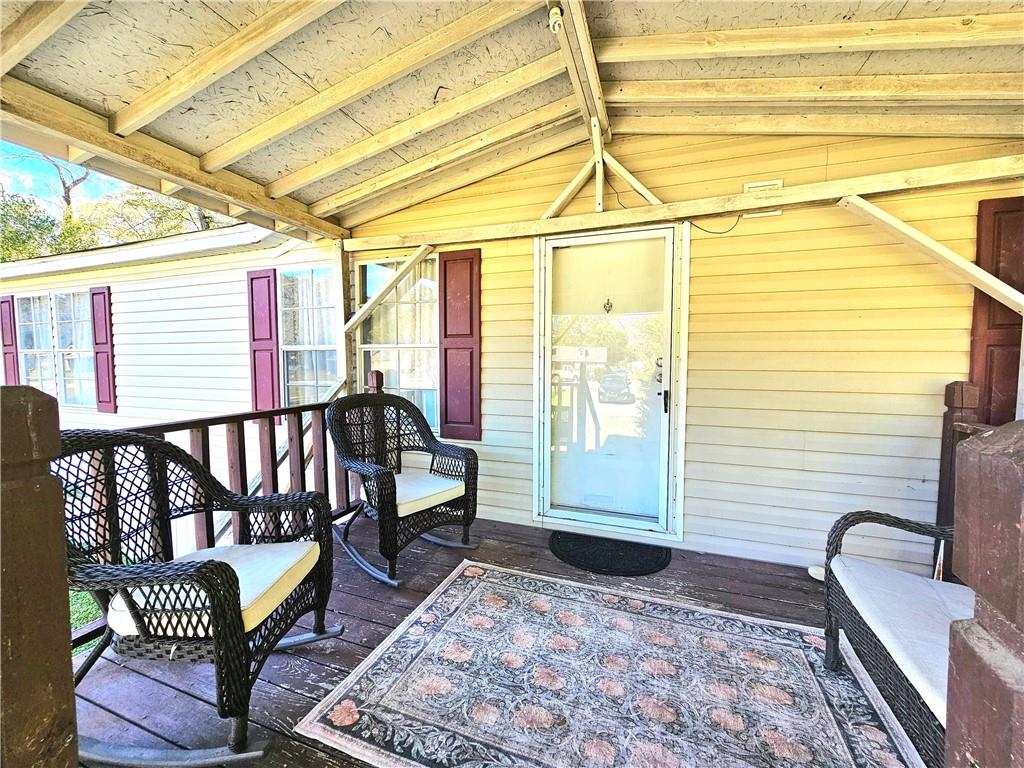 126 Lee Road 236