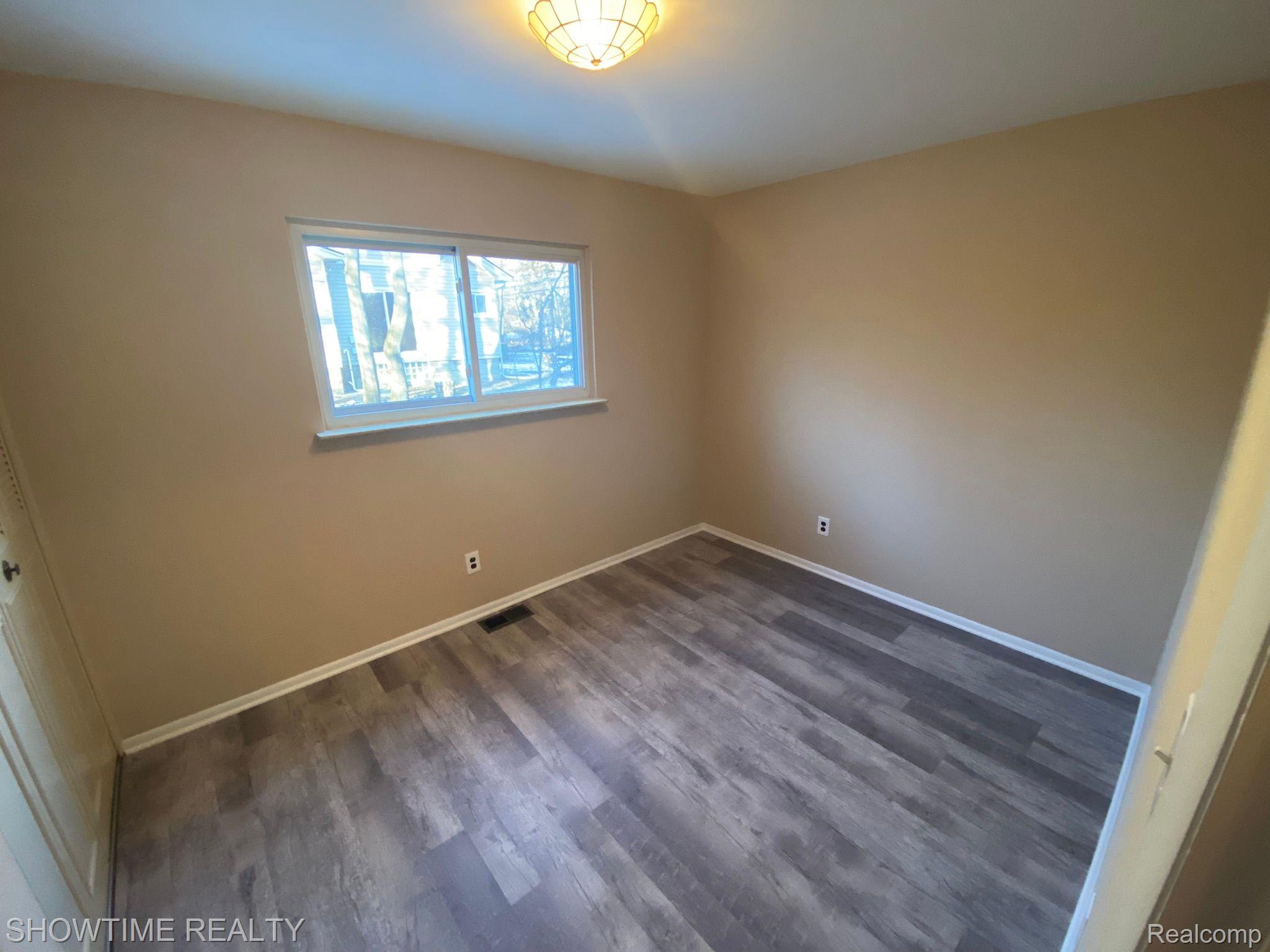 21338 WHITTINGTON Street