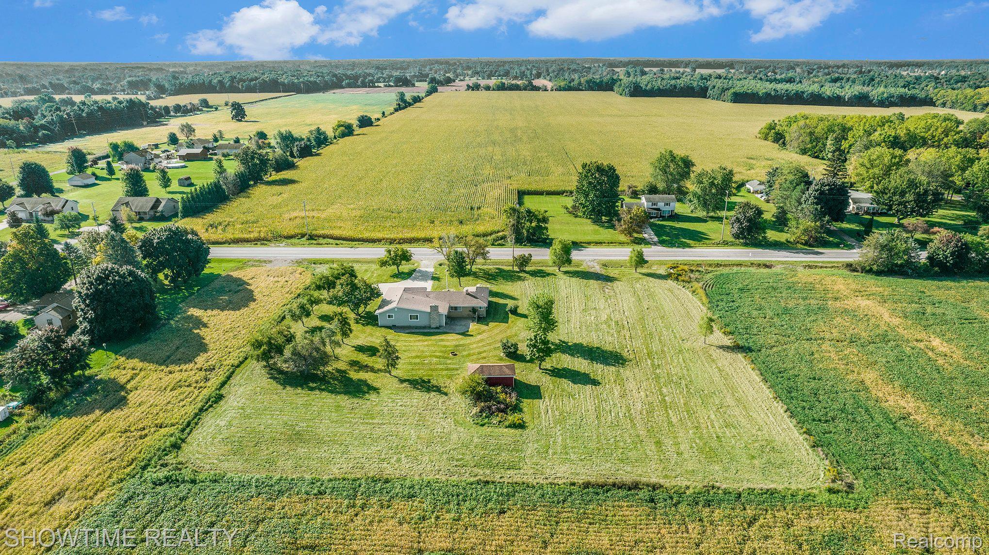 10098 W PIERSON Road