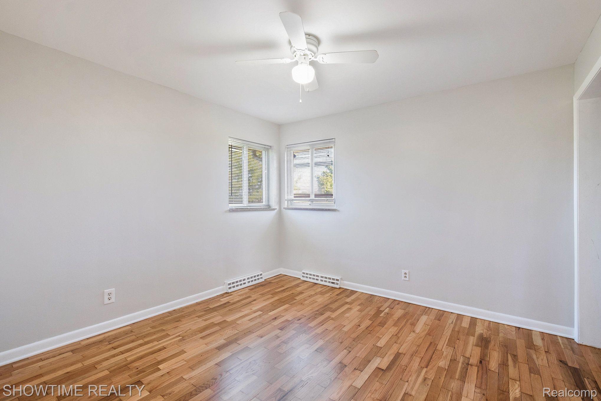 10098 W PIERSON Road