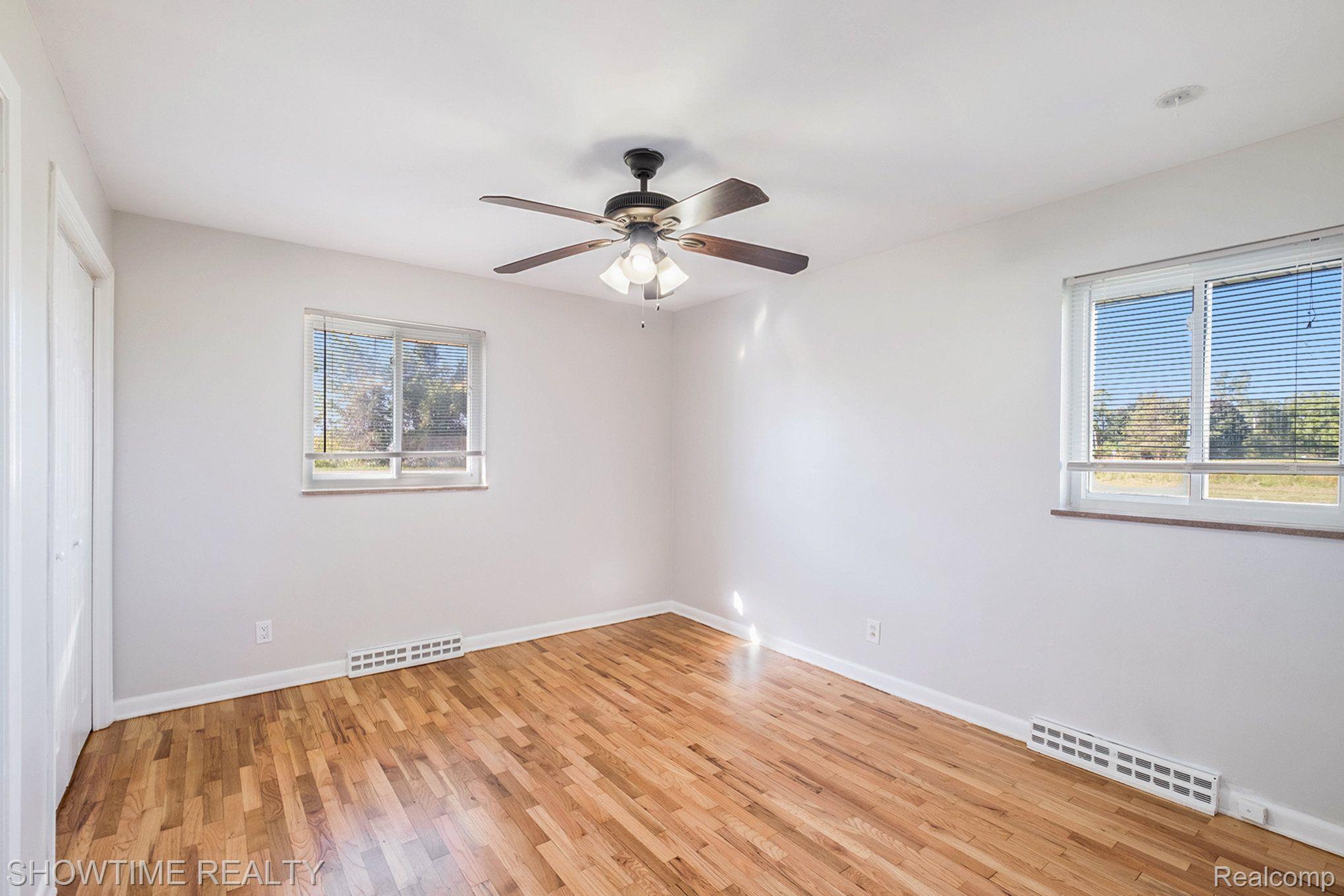 10098 W PIERSON Road