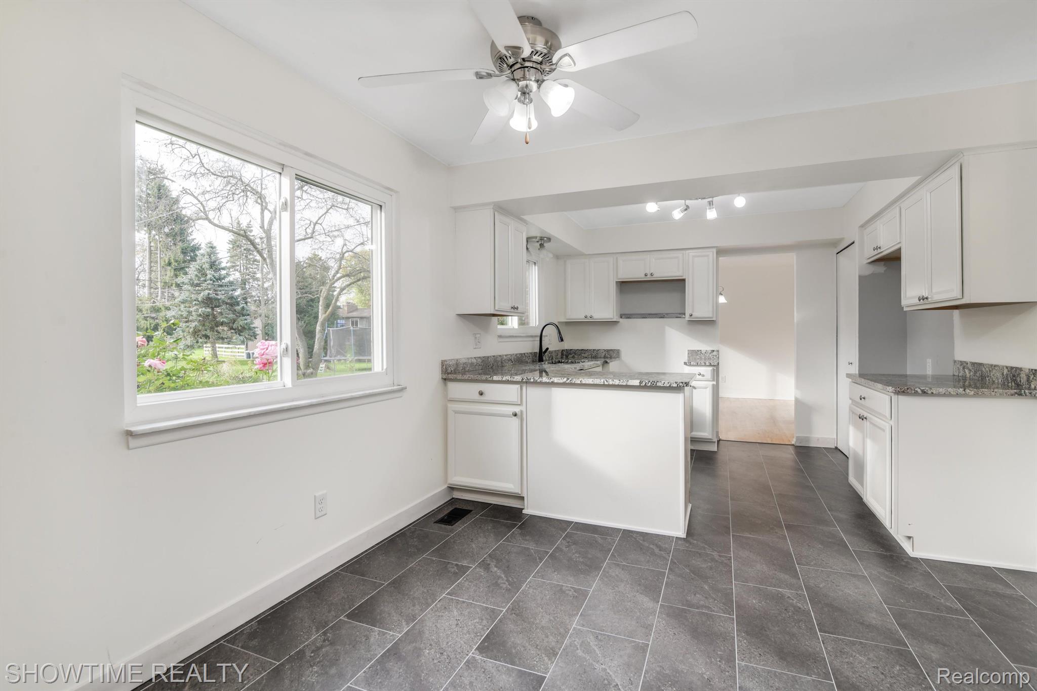 19242 MACINTOSH Drive