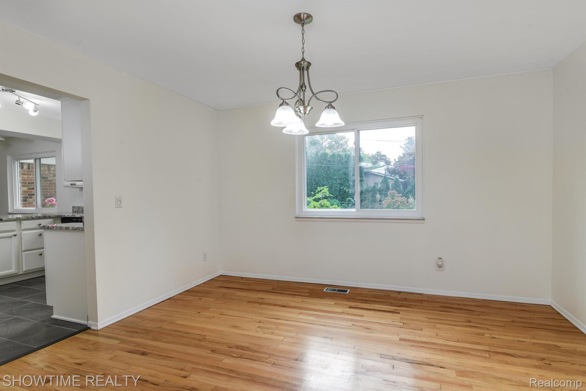 19242 MACINTOSH Drive