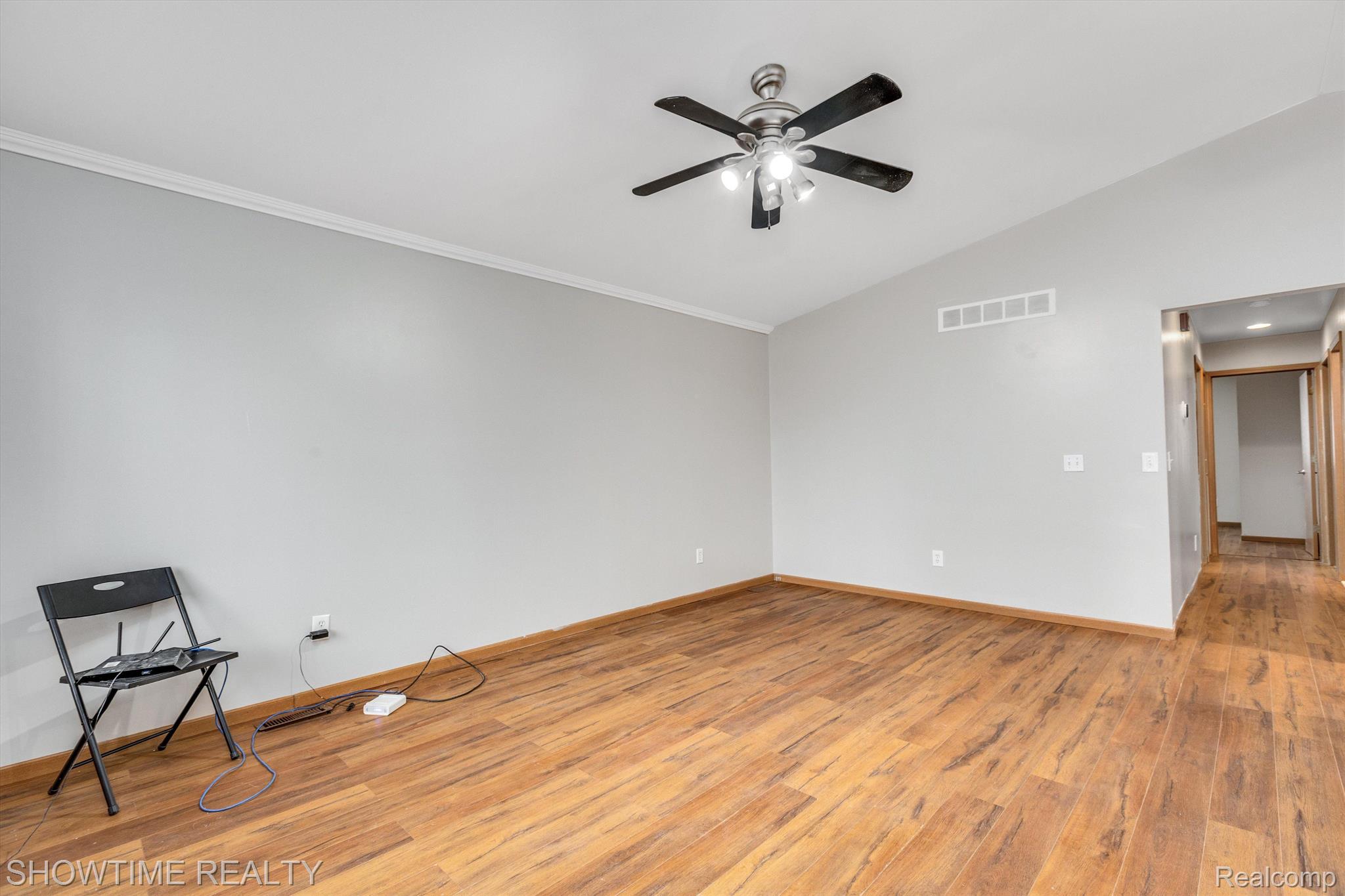 28599 WAUKETA Avenue