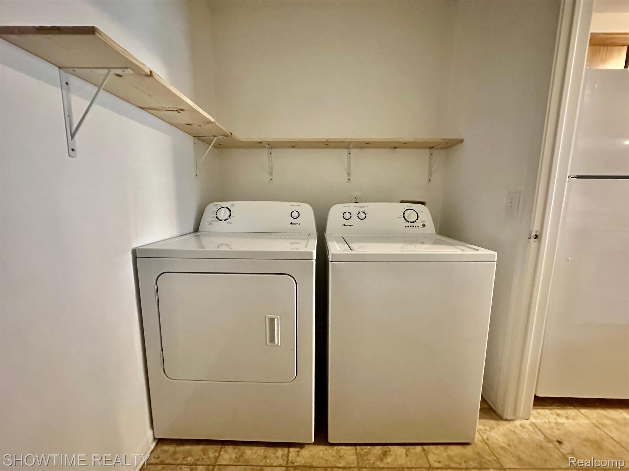 30671 HIDDEN PINES Lane