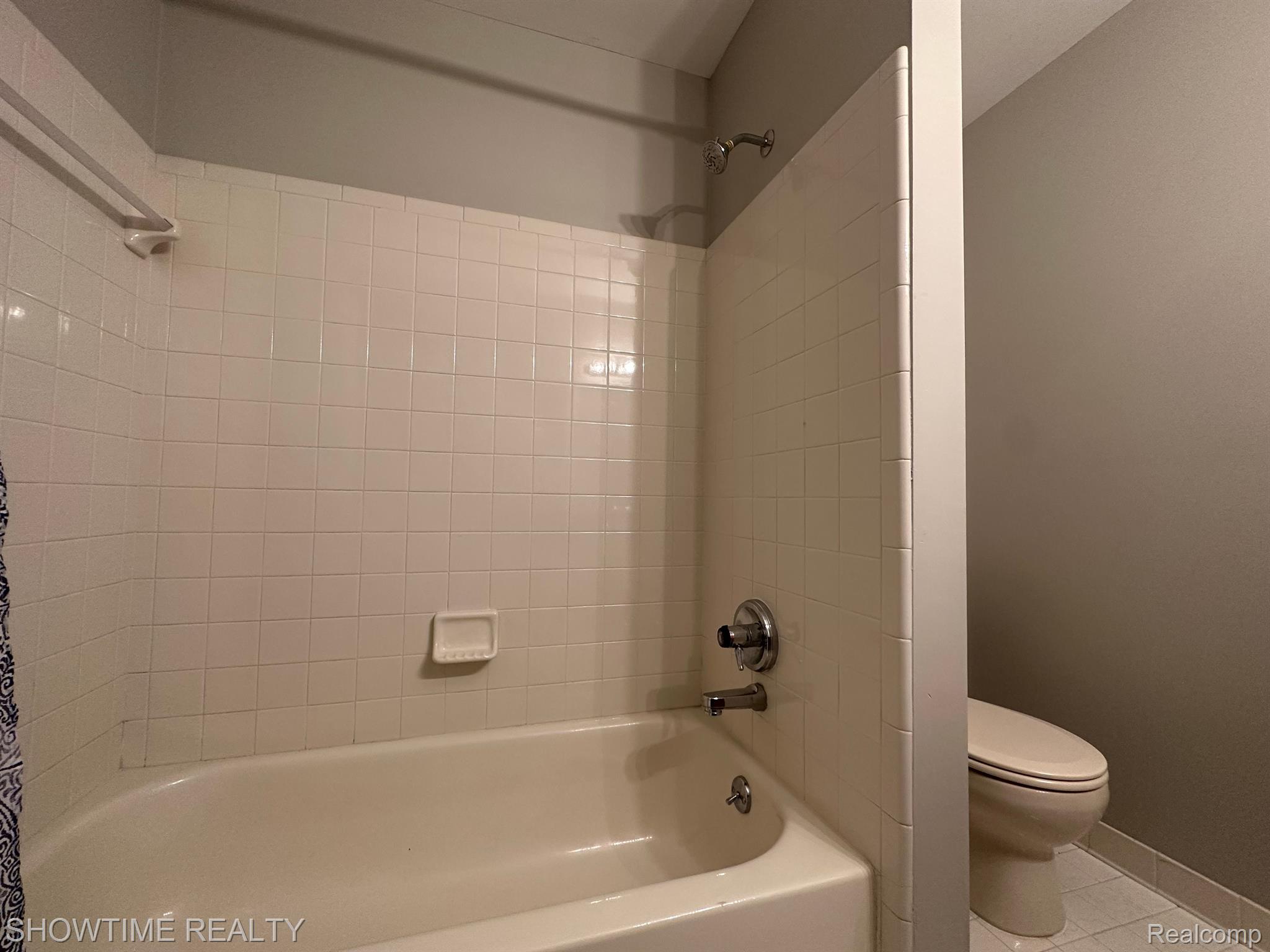 30671 HIDDEN PINES Lane