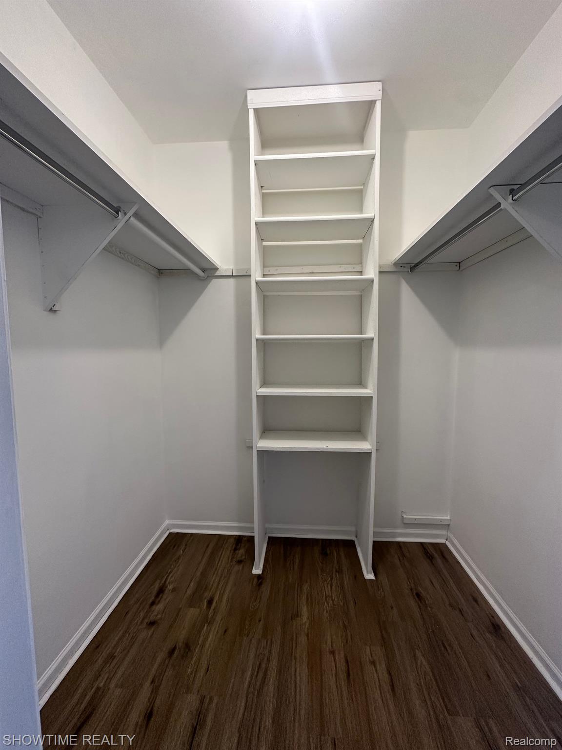 30671 HIDDEN PINES Lane