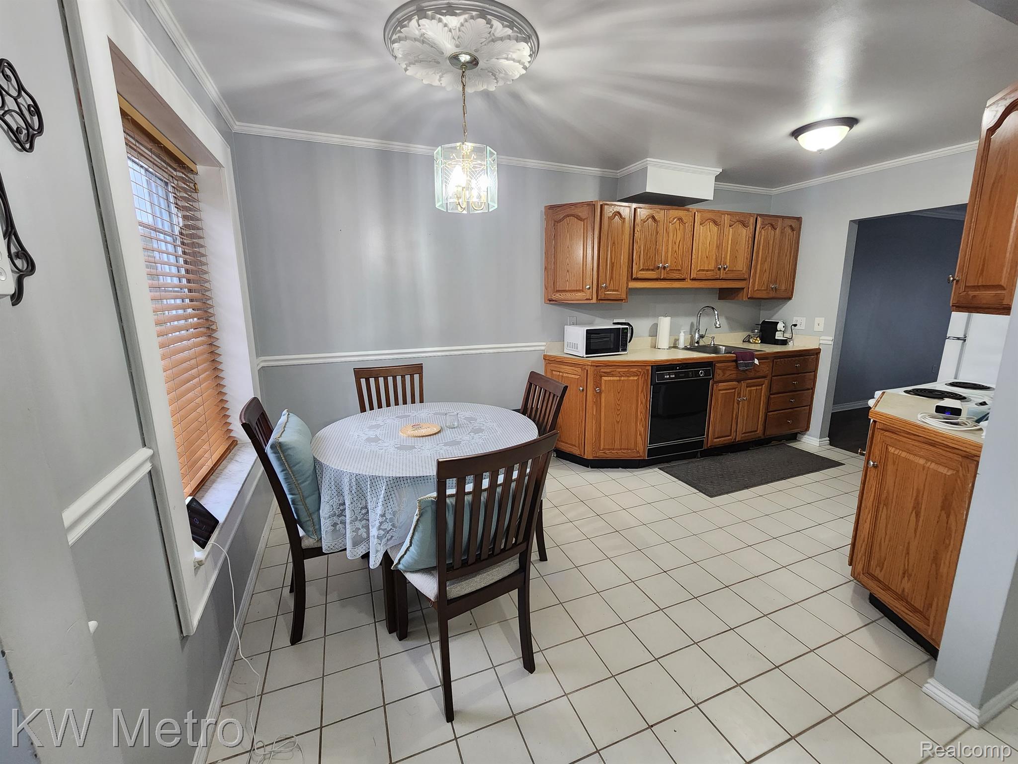 13968 CHAMPAGNE Drive