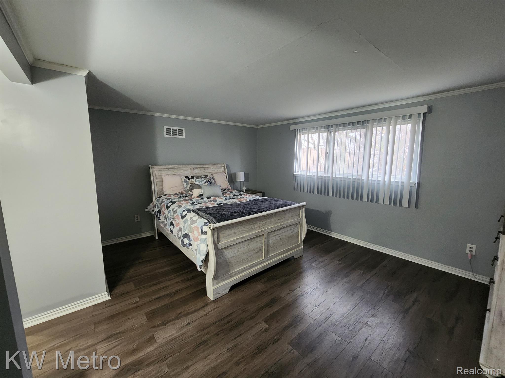 13968 CHAMPAGNE Drive