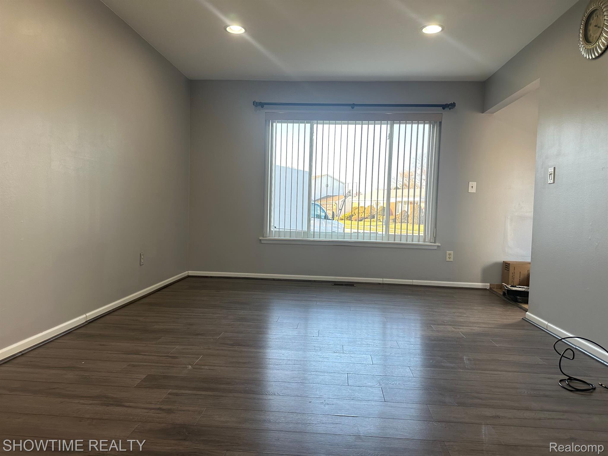 680 MANCHESTER Street