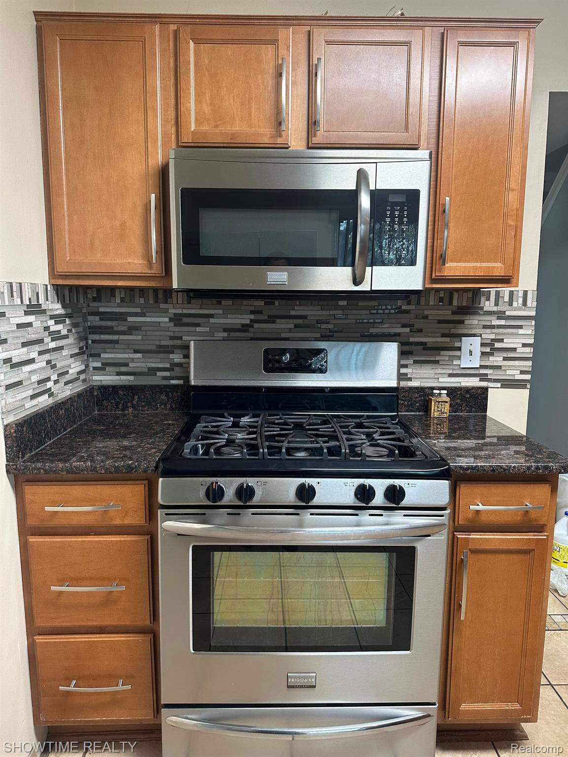 680 MANCHESTER Street