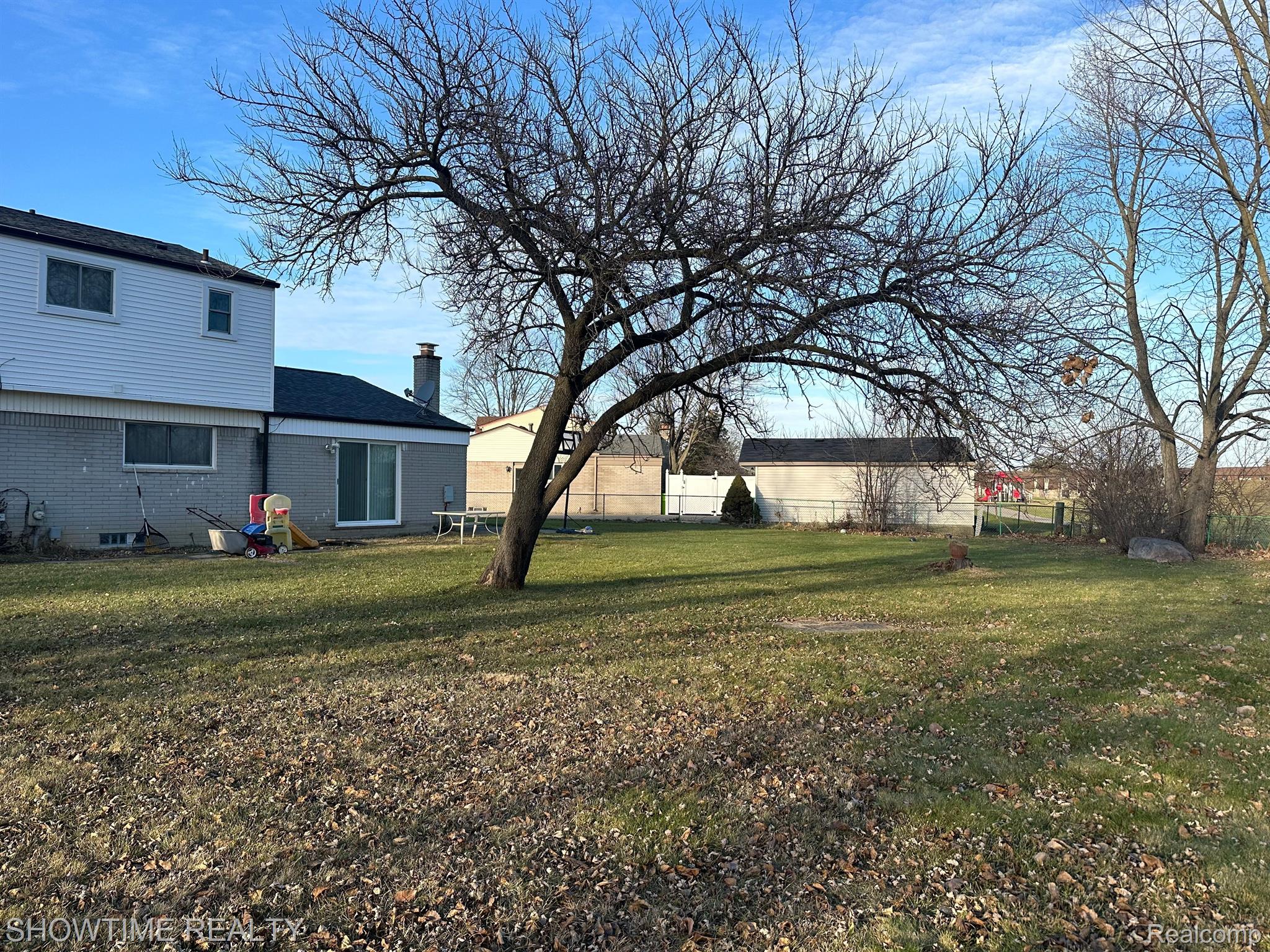 680 MANCHESTER Street