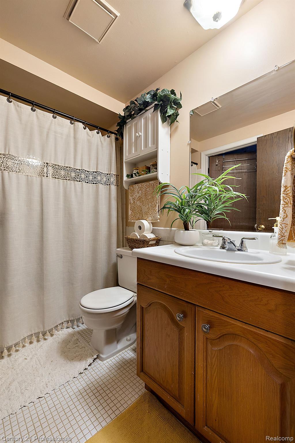 37054 W ARAGONA Drive