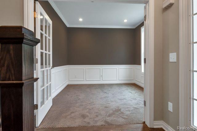 2986 Hessel Ave Drive