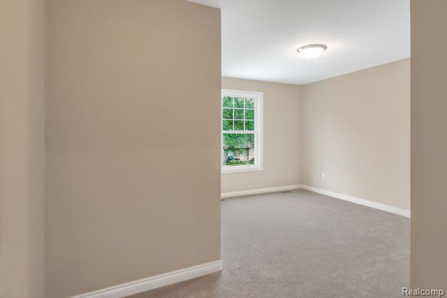 2986 Hessel Ave Drive