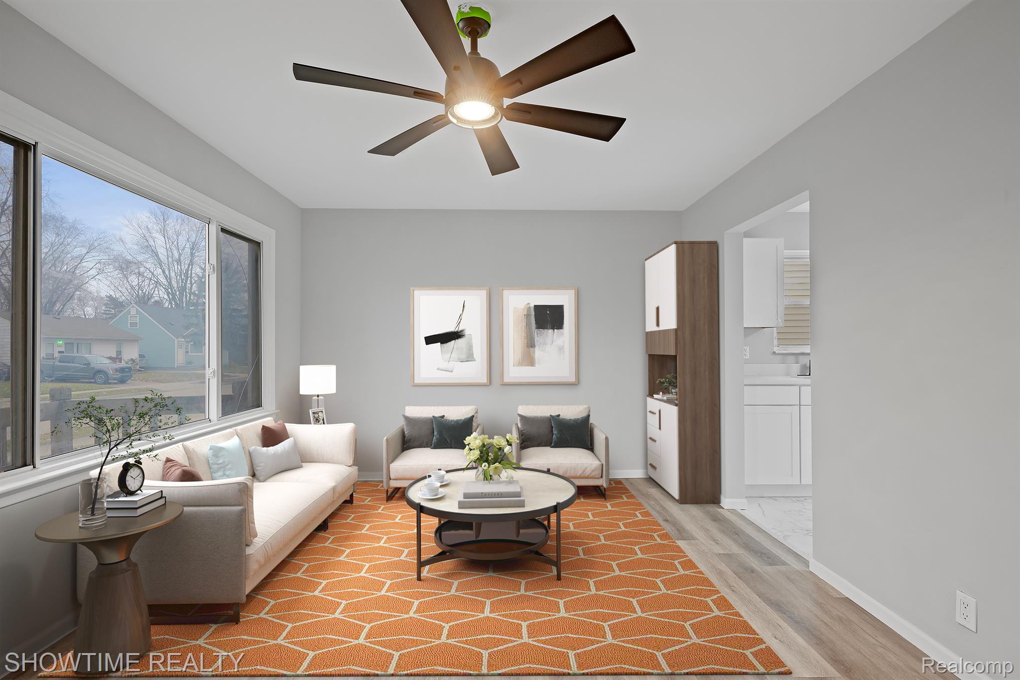 840 E BARRETT Avenue