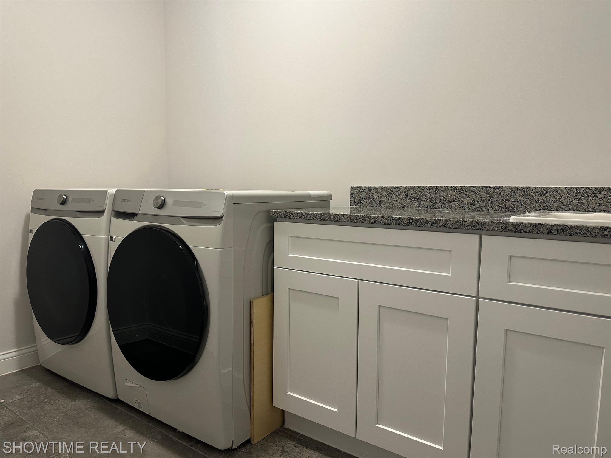 48564 IVORY ORCHARD Drive