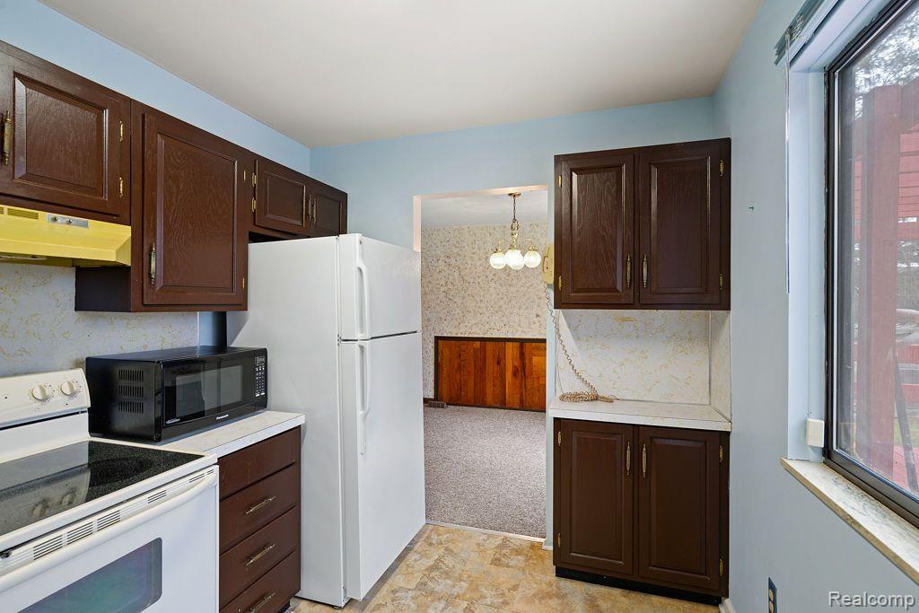 2382 VIRGINIA PARK Drive