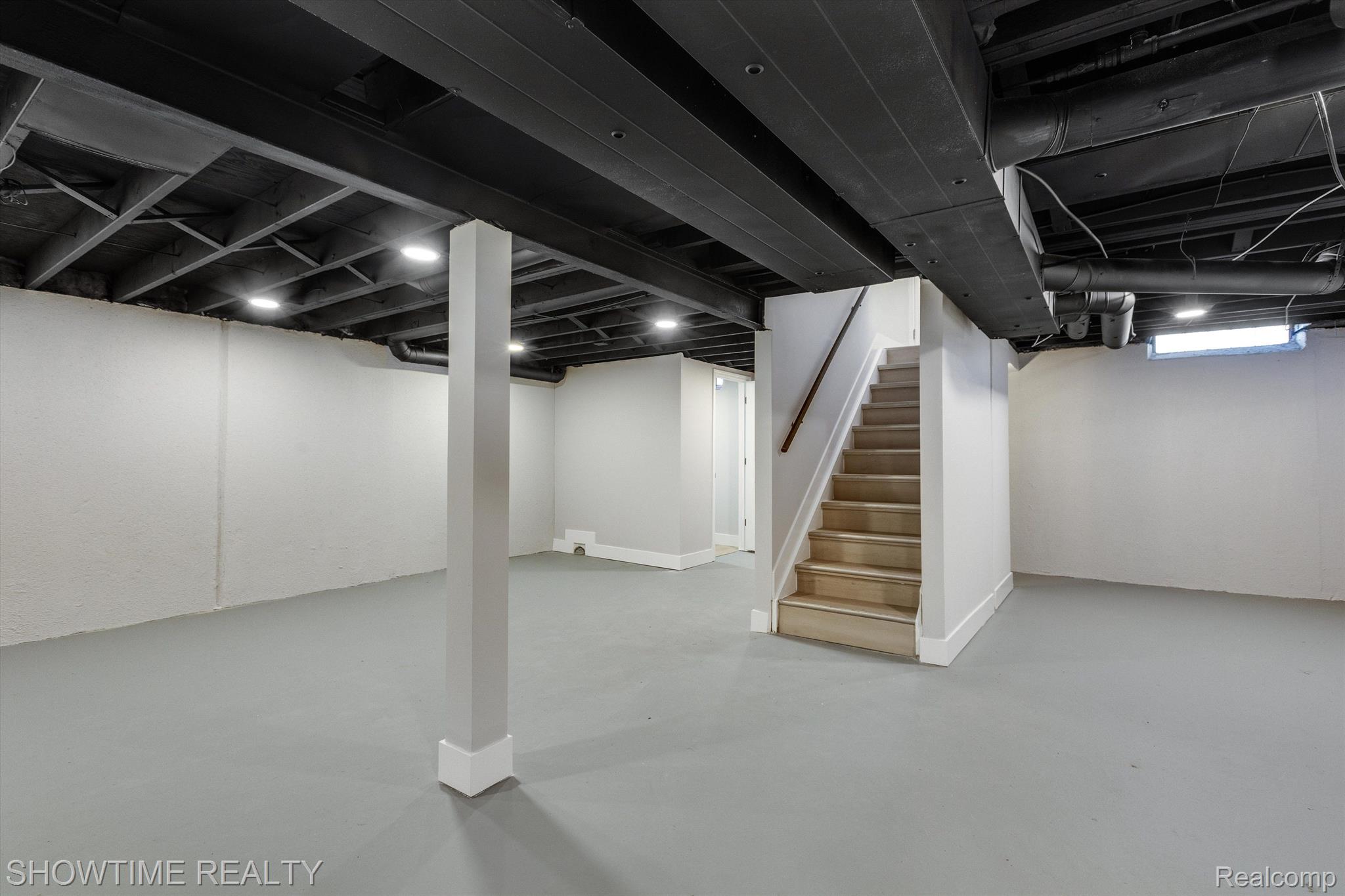 20256 WILLIAMSON Street