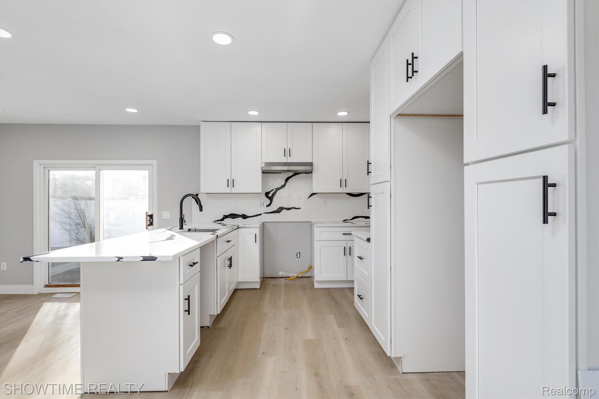 20256 WILLIAMSON Street