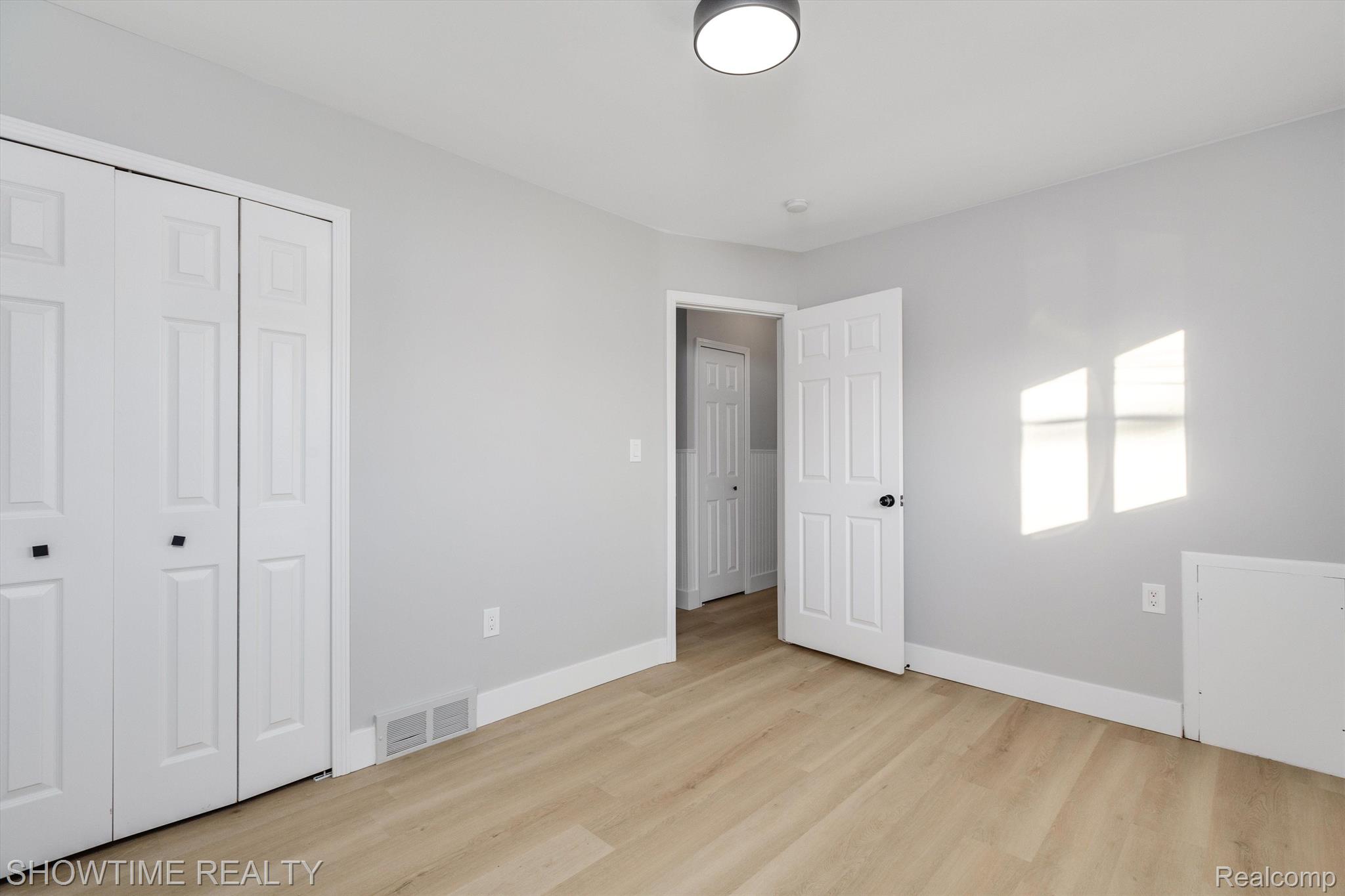 20256 WILLIAMSON Street