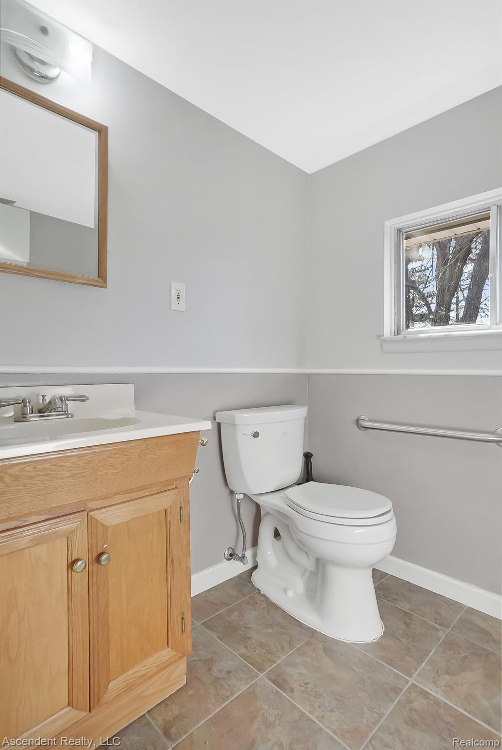 16 AVONWOOD Boulevard