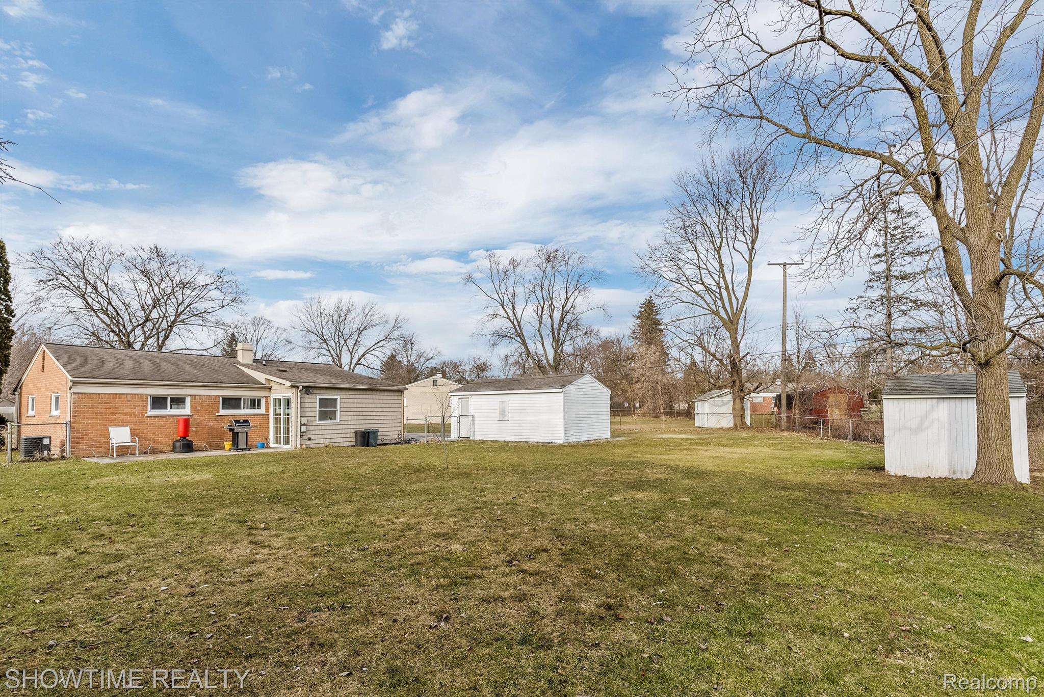 3137 FERNBARRY Court