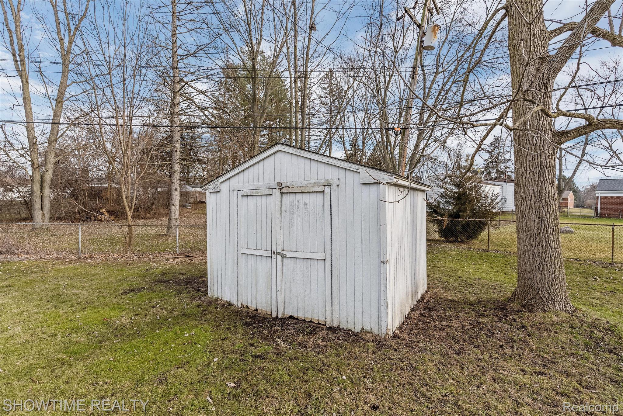 3137 FERNBARRY Court