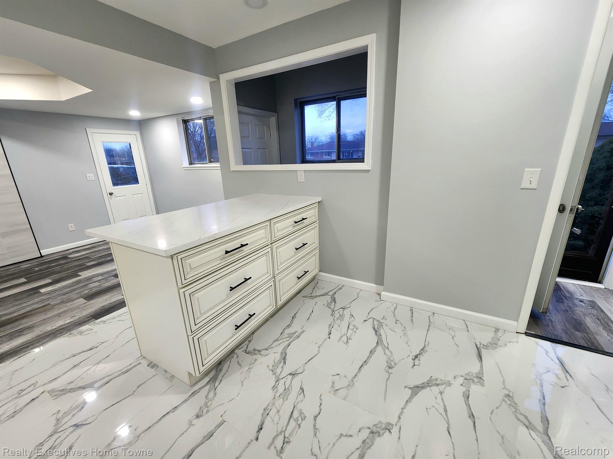 14567 COLPAERT Drive