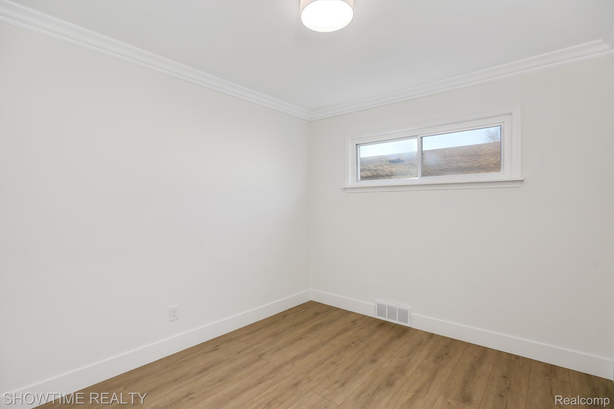 32401 VAN DOVER Street